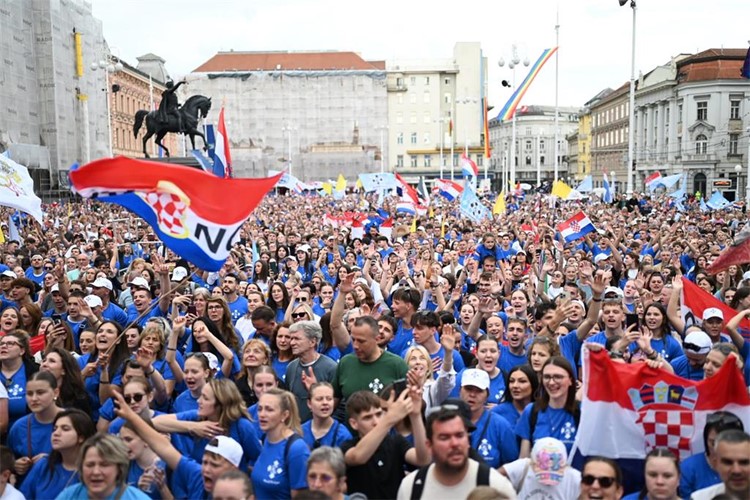 Održan 8. Antunovski hod mladih u Zagrebu